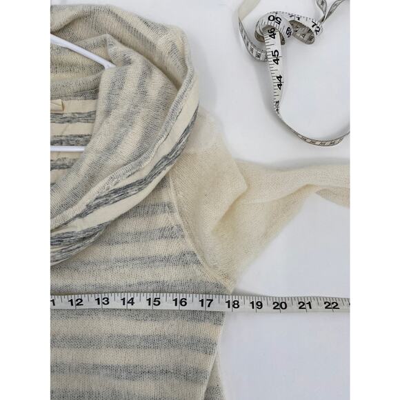 Moth Cowl Neck Pullover Gray Stripe Sheer Sleeve Sweater Size Medium - Picture 9 of 10